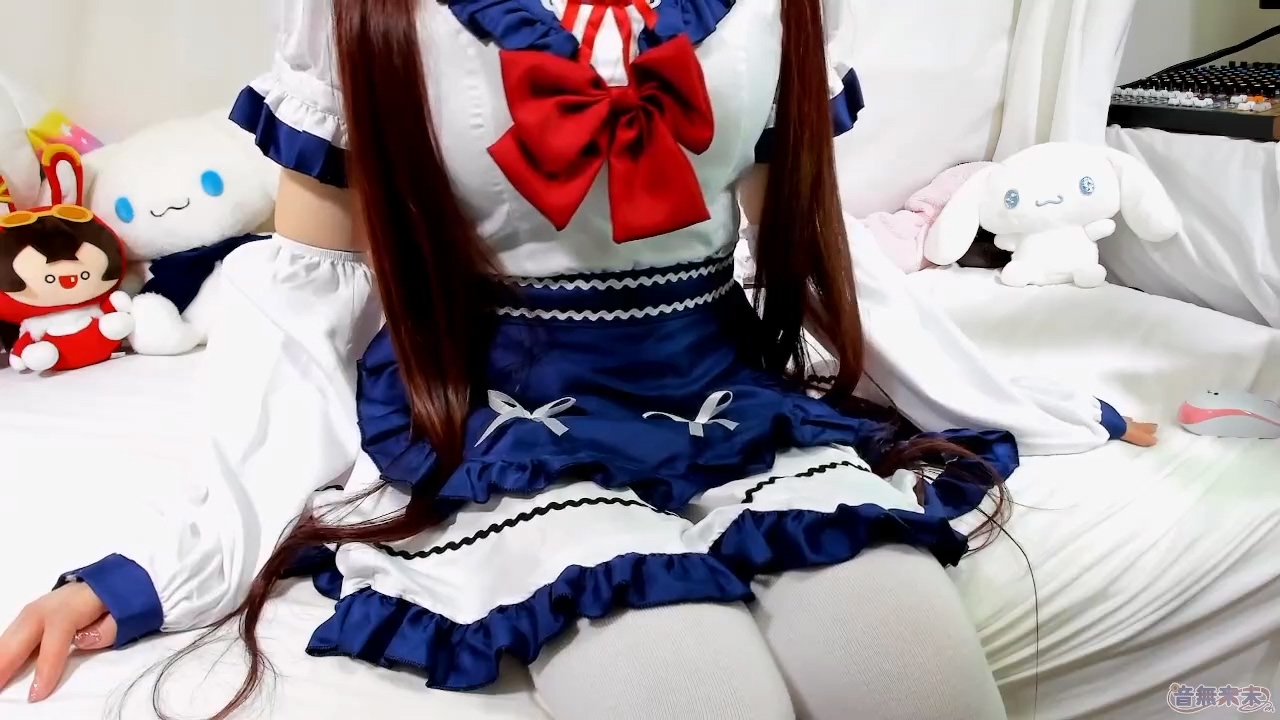 otonashikurumi_live-20241108.mp4_20241114_191643.038.jpg 音無来未 穿着水手服舔耳朵 4.1GB  第1张